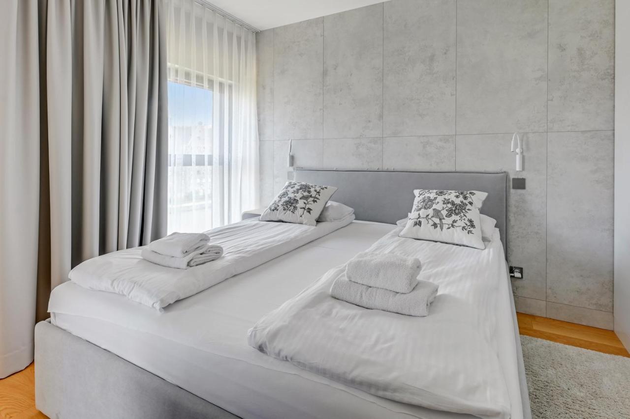 Comfort Apartments Rezydencja Wintera 格但斯克 外观 照片